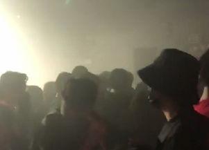 有网友爆料演唱会视频吗,现场视频引热议  第1张